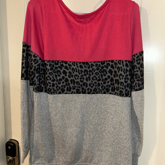 Sweater - Picture 2 of 2